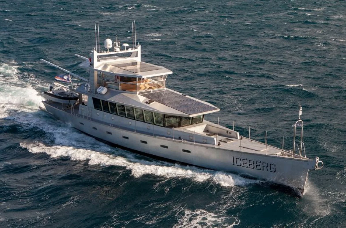 Circa Marine FPB 97 2014 boat specs