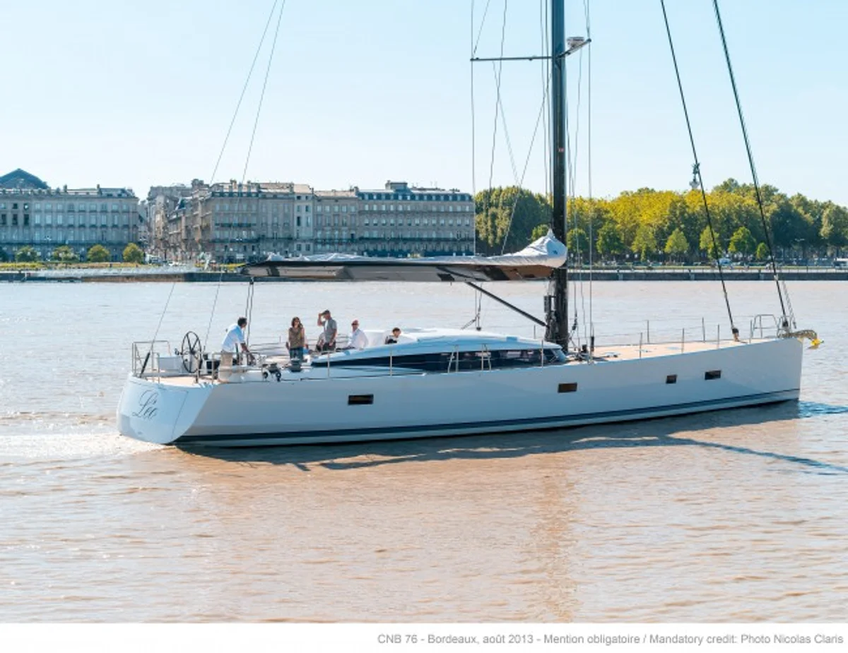 76 Boat Specs
