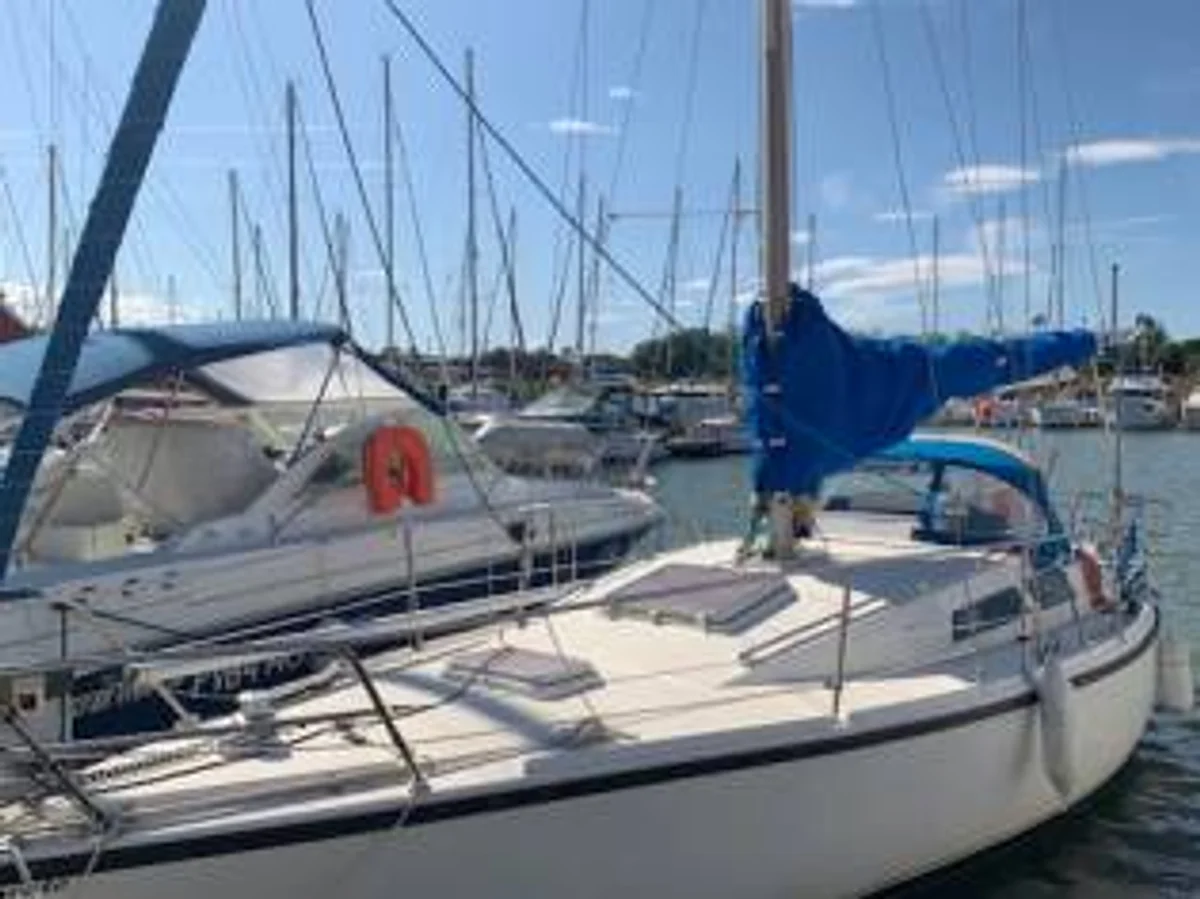 Super Daïmio Deep draft Boat Specs