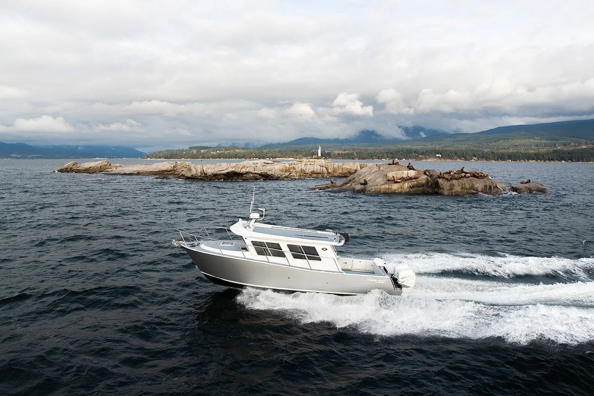Coastal Craft 33 Profish 2022 boat specs
