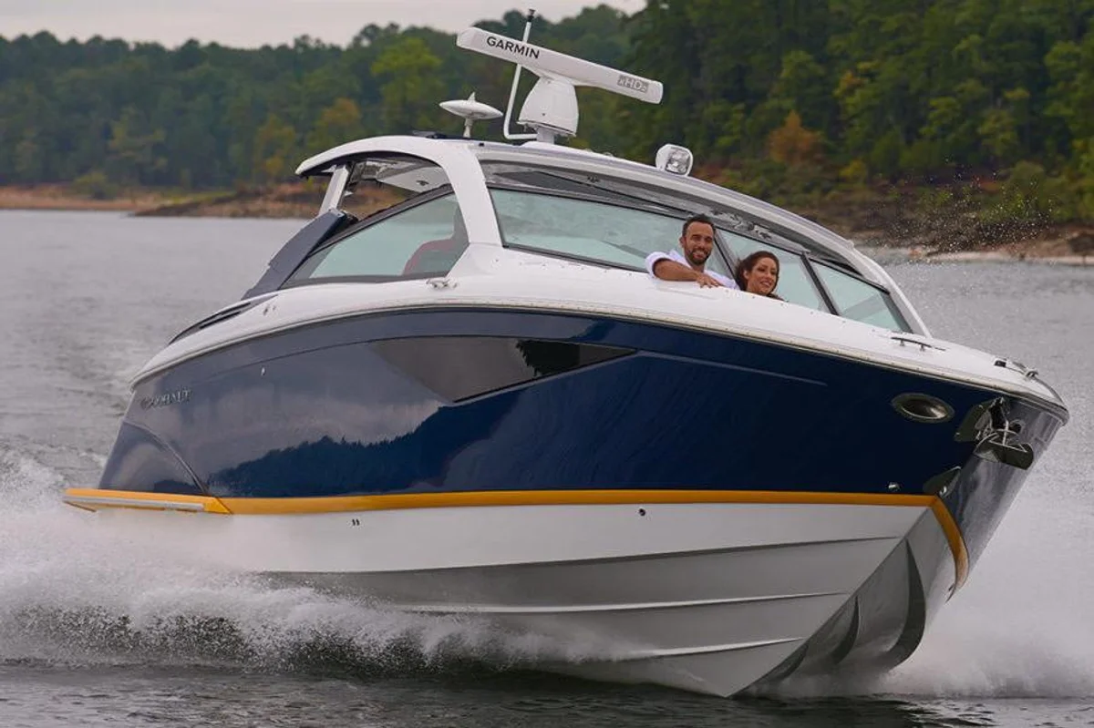Cobalt Boats A36Br 2022 boat specs