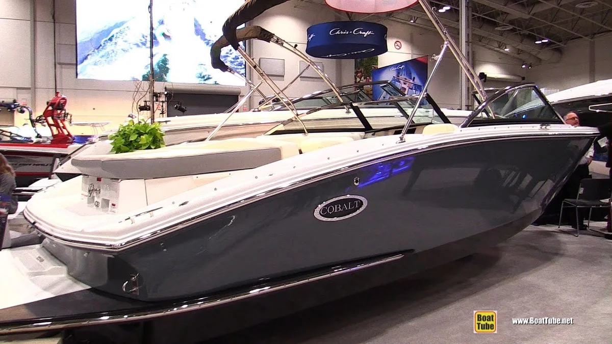 Cobalt Boats CS3 2017 boat specs