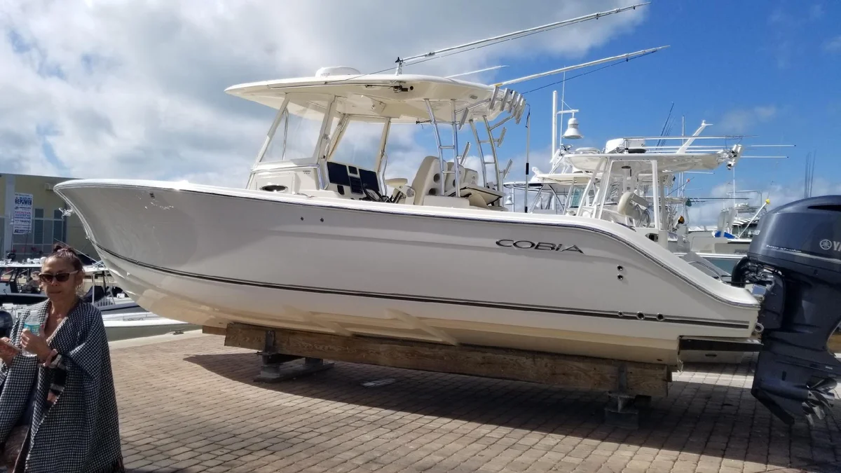 344 Center Console Boat Specs