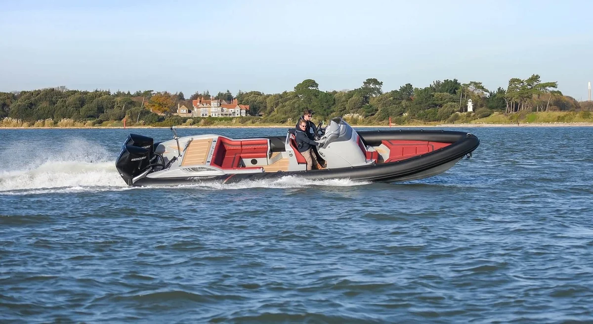 Cobra Ribs Nautique 9.2 2021 boat specs