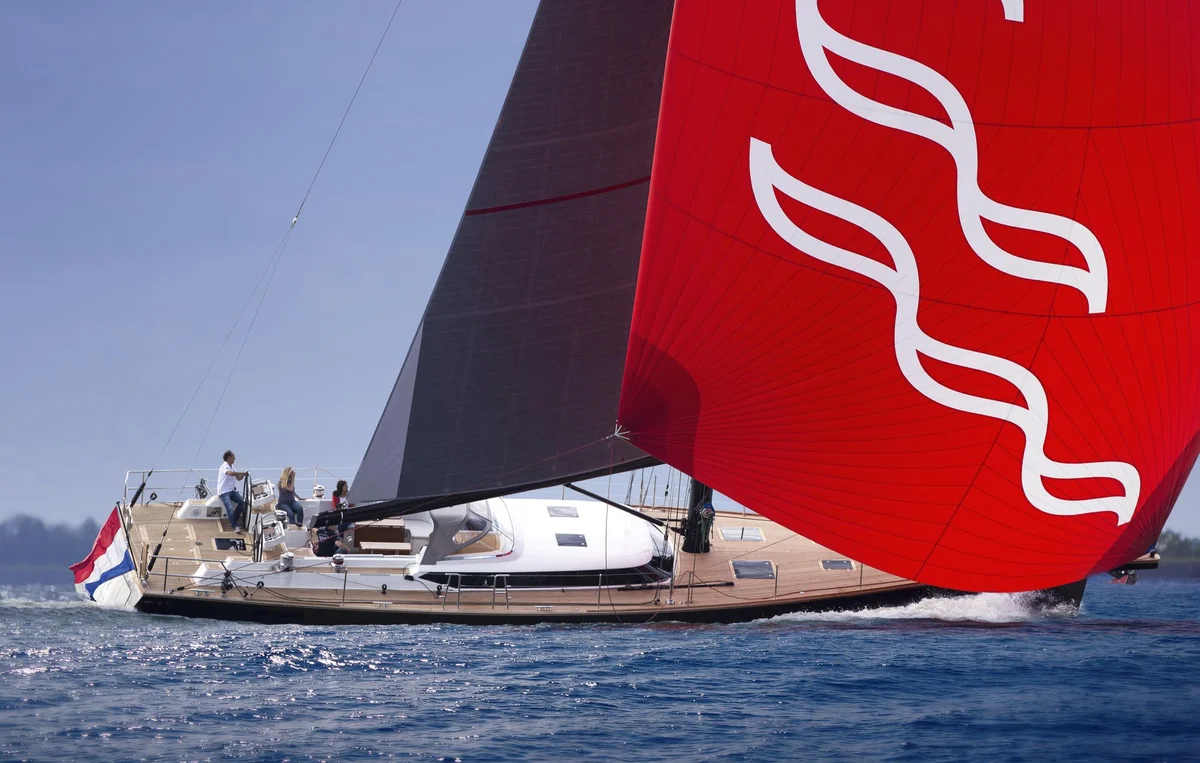 Contest Yachts 67CS 2016 boat specs