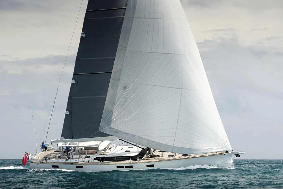 Contest Yachts 85CS 2018 boat specs