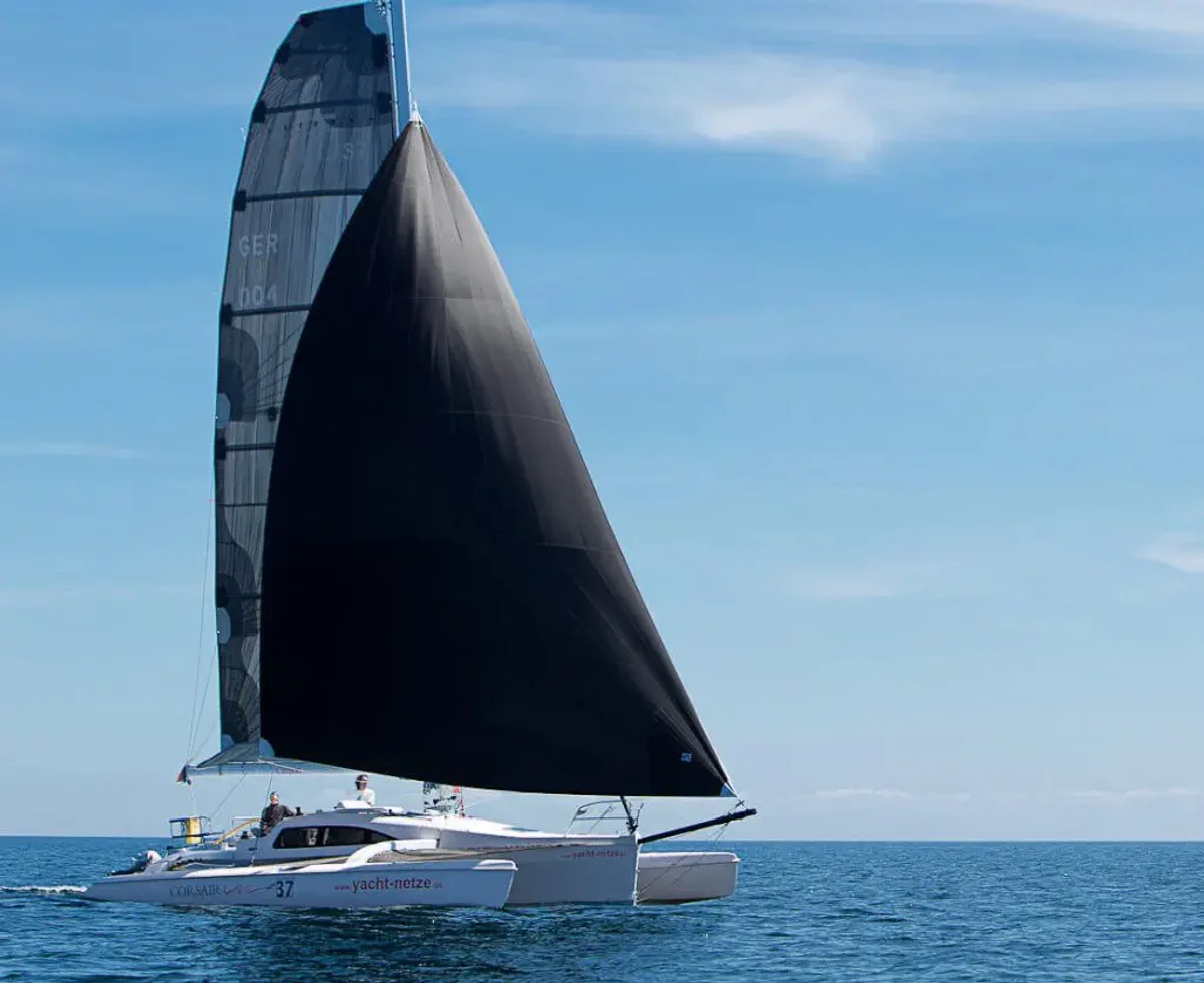 Corsair Marine 37 CR CR 2008 boat specs