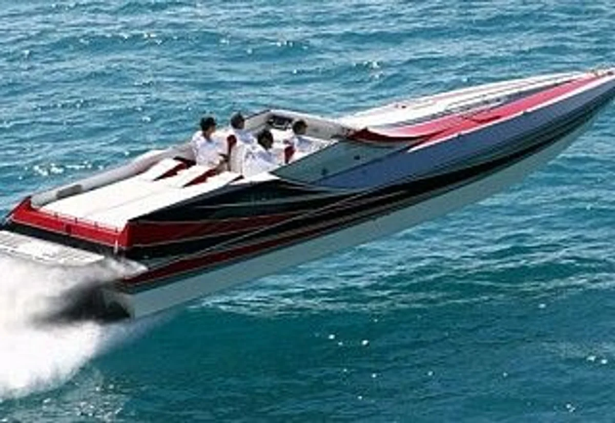 Cougar US1 - 38 1989 boat specs