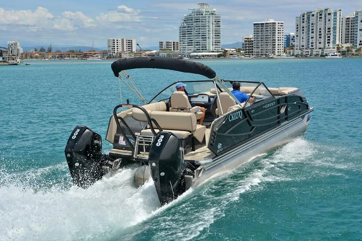 Continental 270 NX SLS Twin Boat Specs