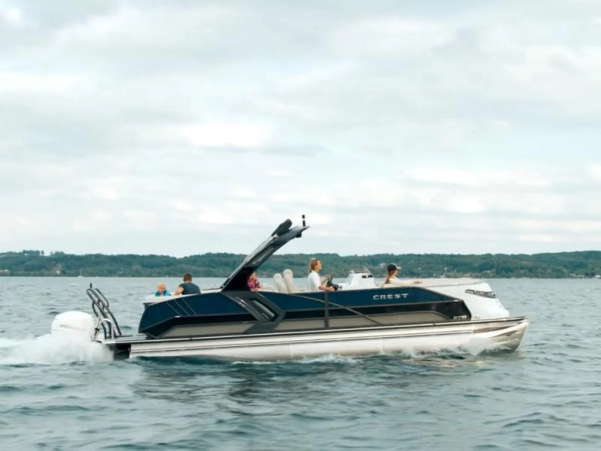 Savannah 250 SLSC Boat Specs