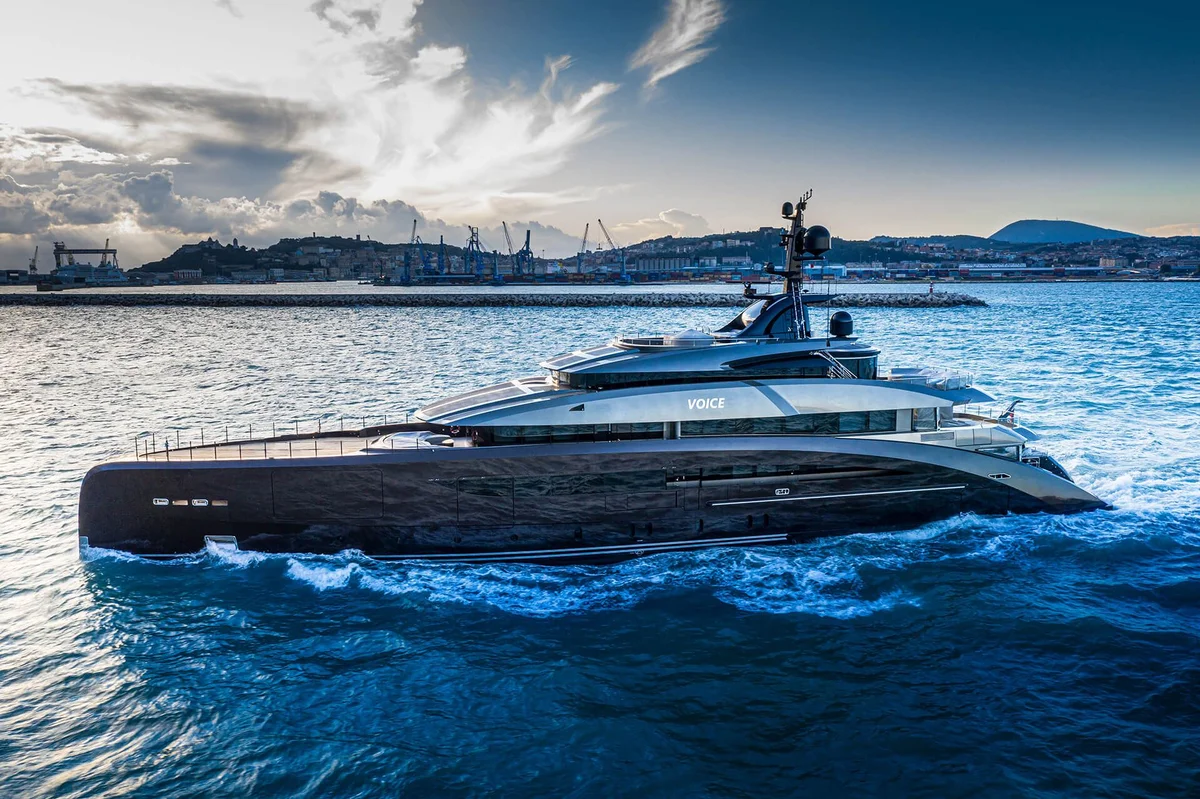 CRN Voice 2020 boat specs