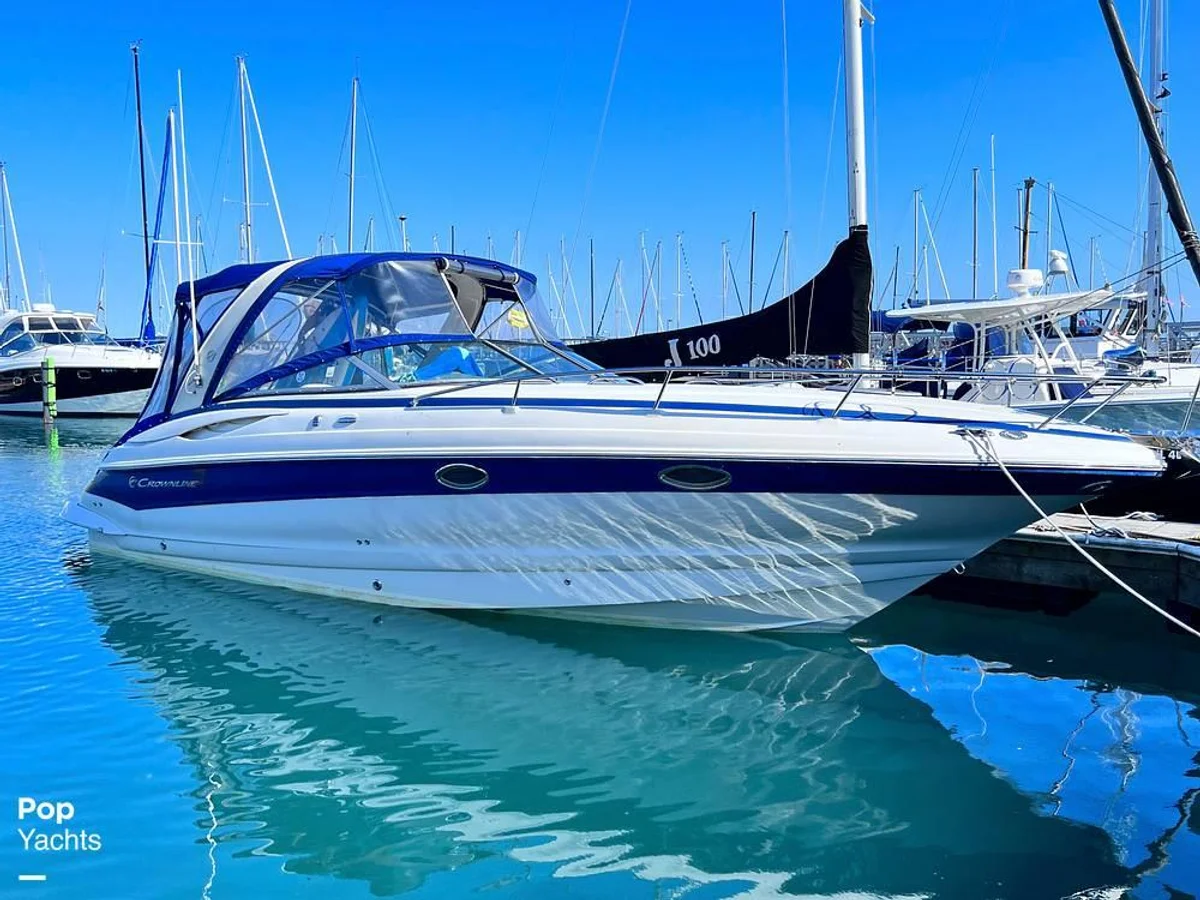 Crownline 315 SCR 2008 boat specs