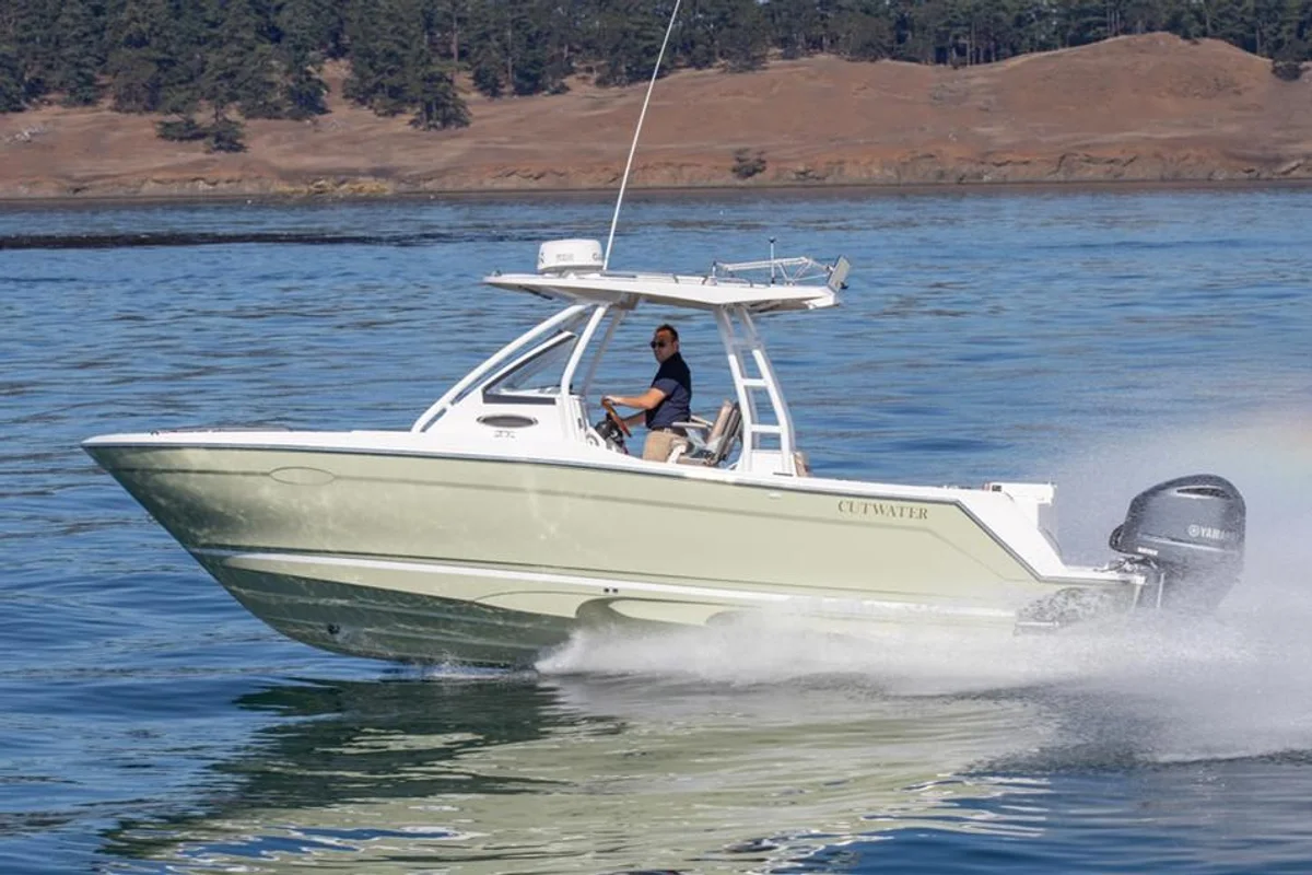 Cutwater C 24 Cw 2022 boat specs