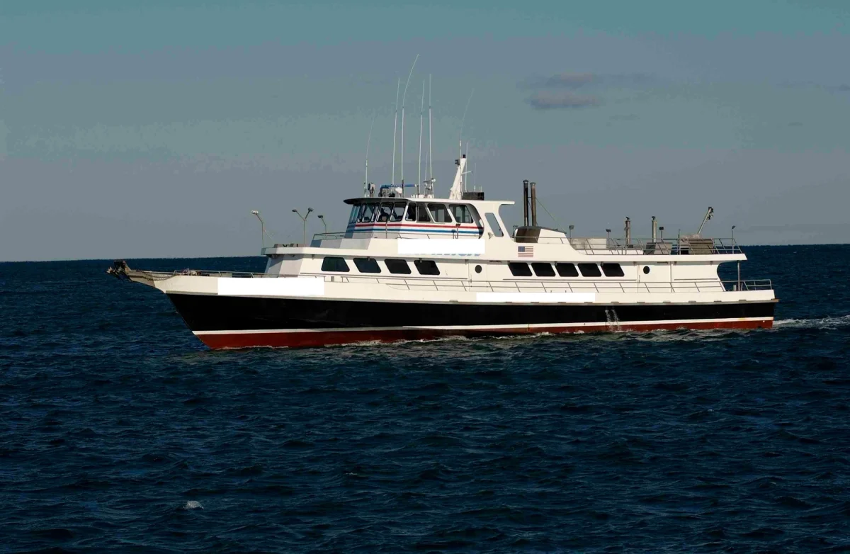 Derecktor Shipyards Custom Charter 1977 boat specs