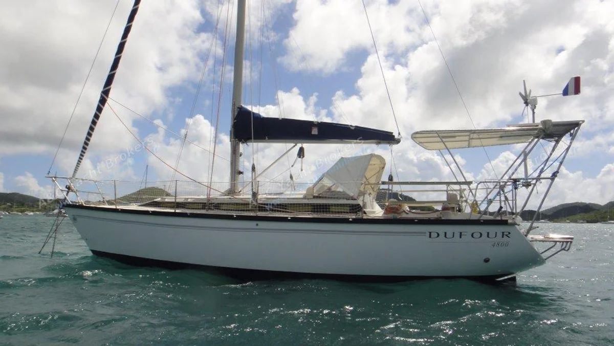 4800 Boat Specs