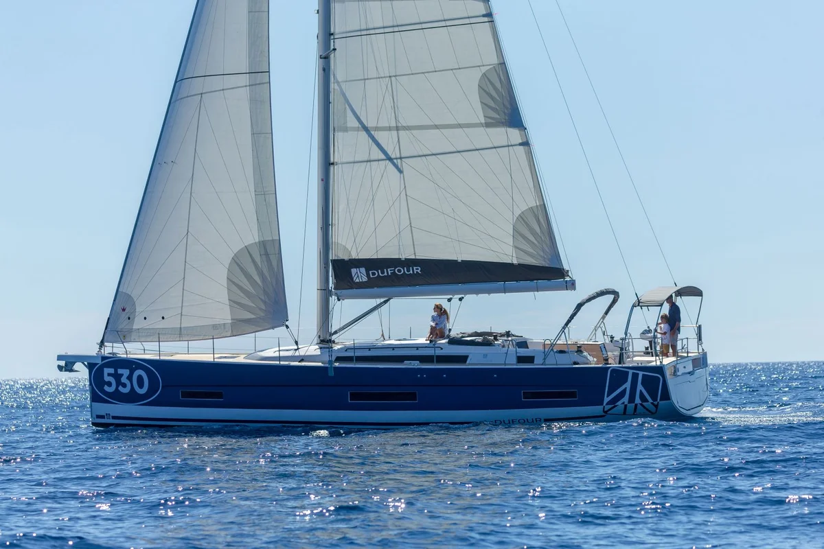 530 Boat Specs