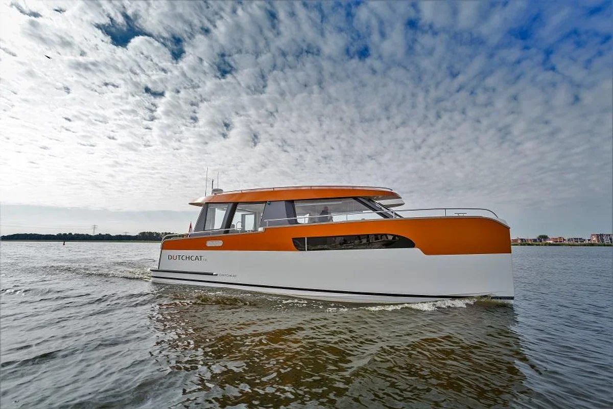 Twelve Boat Specs