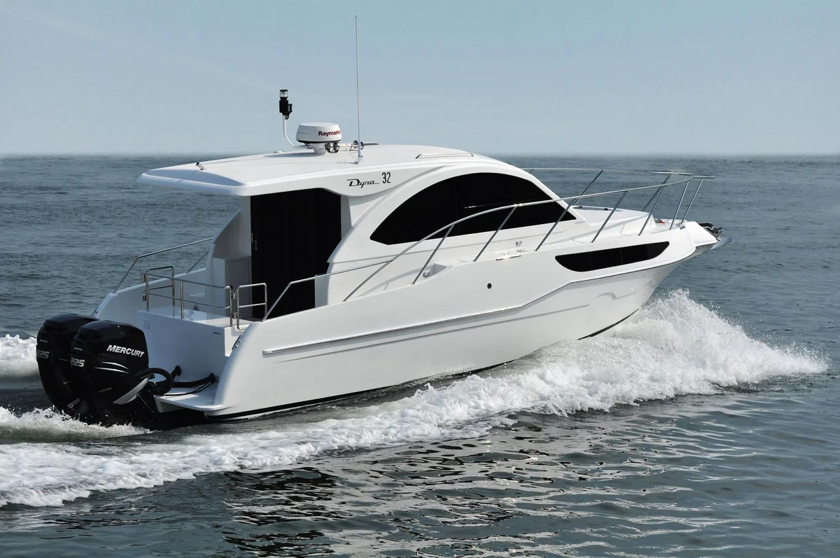 32 Boat Specs