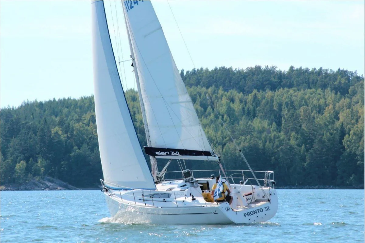 Elan Yachts 340 Standard/Deep draft 2006 boat specs