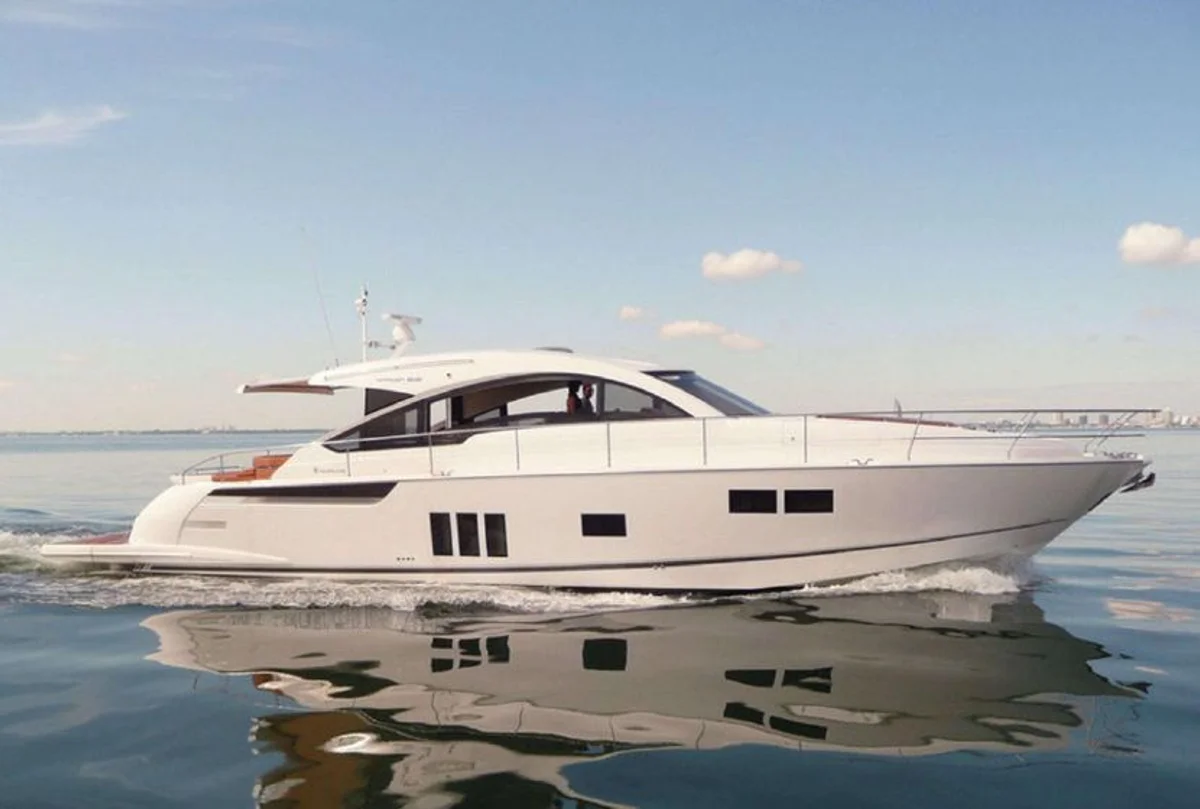 Fairline Targa 62 GT 2013 boat specs