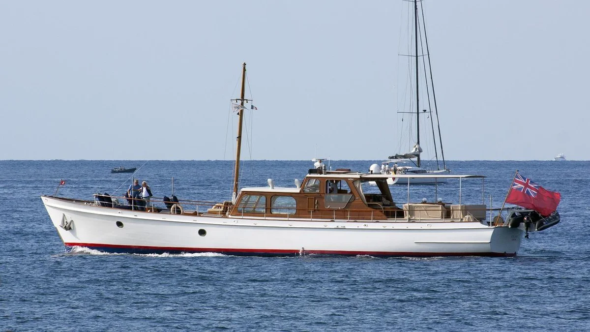 Custom Boat Specs
