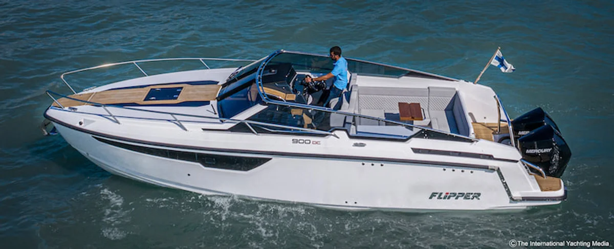 Flipper 900DC 2021 boat specs
