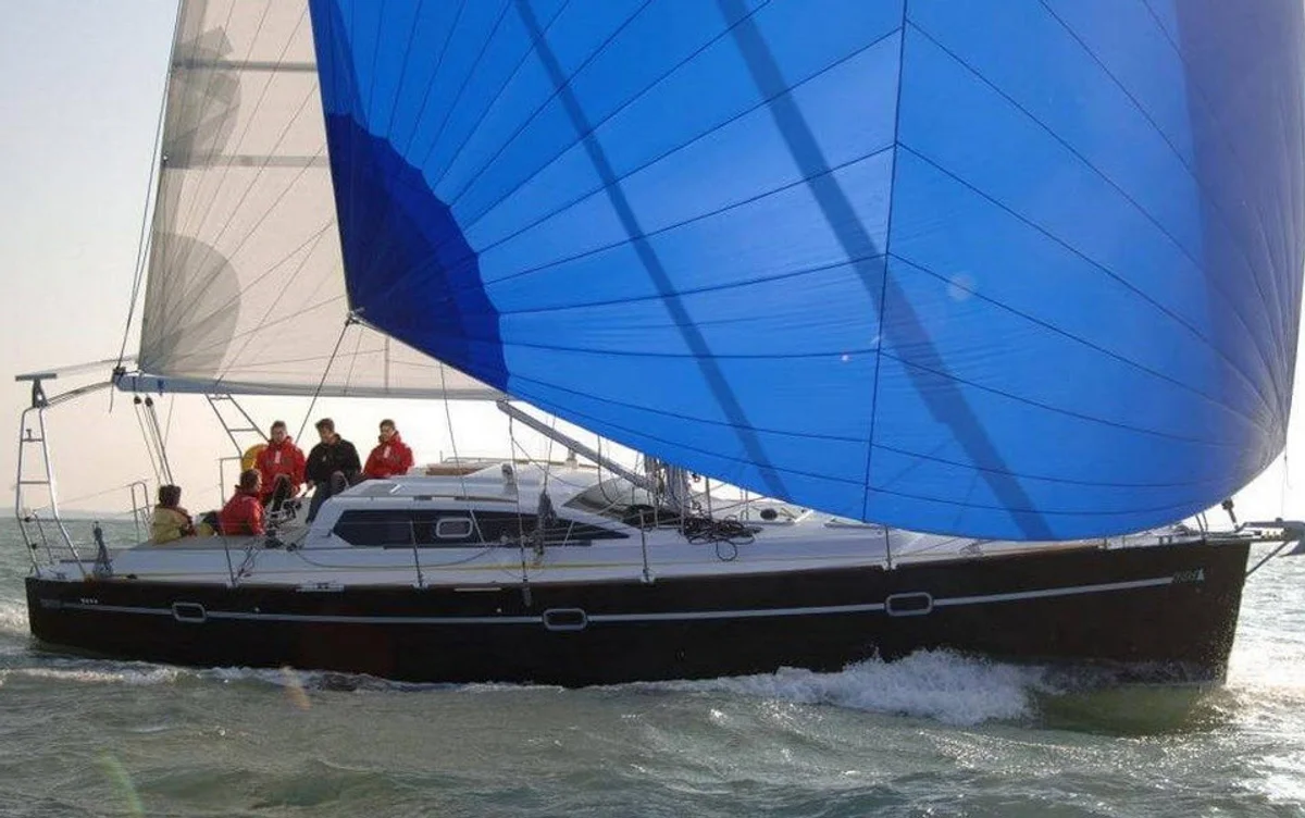 RM 1200 Boat Specs