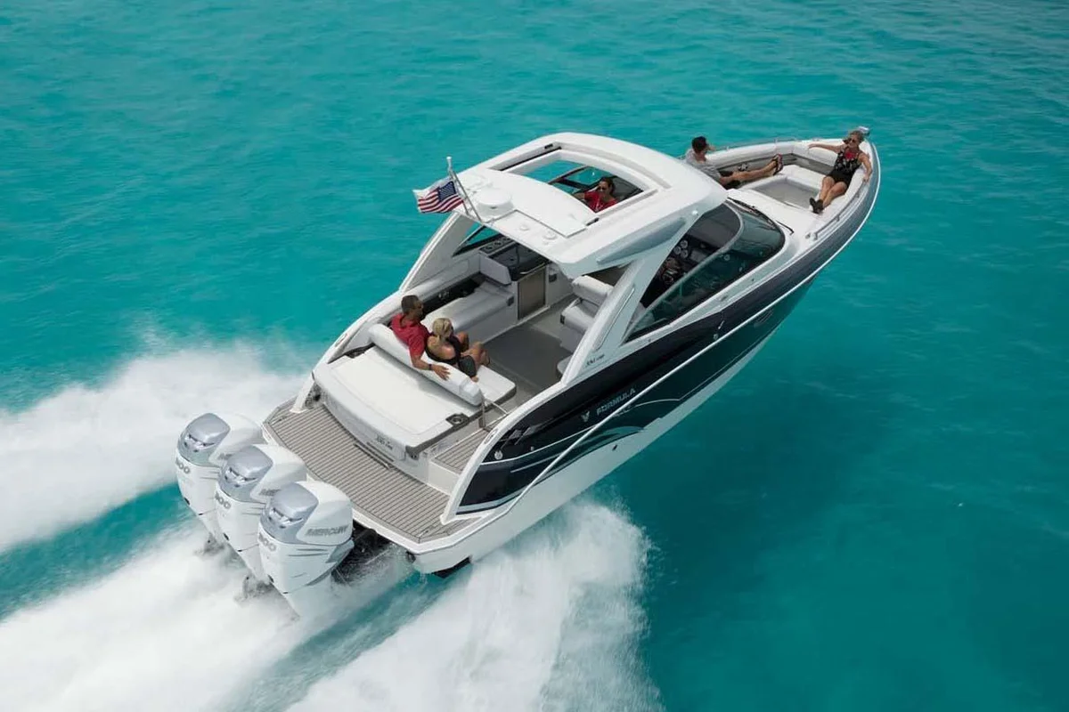 330 Crossover Bowrider Ob Boat Specs