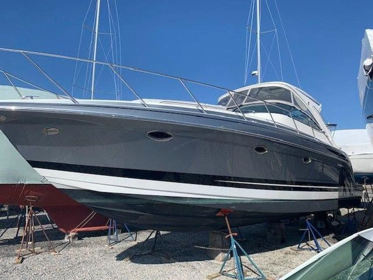 Formula Boats 37PC 2018 boat specs