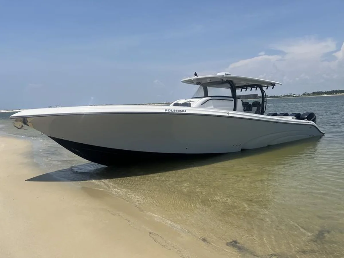 Fountain 43 NX 2021 boat specs