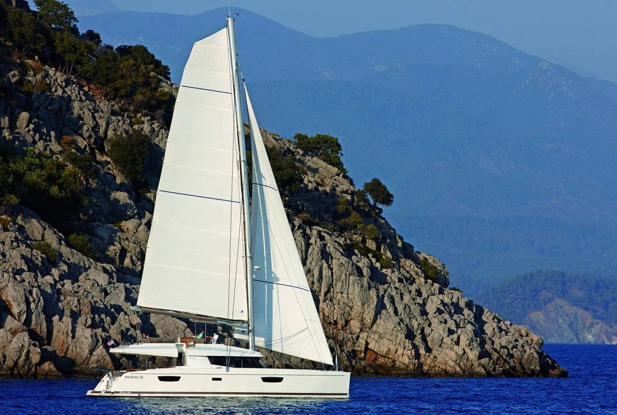 Fountaine Pajot Ipanema 58 2016 boat specs