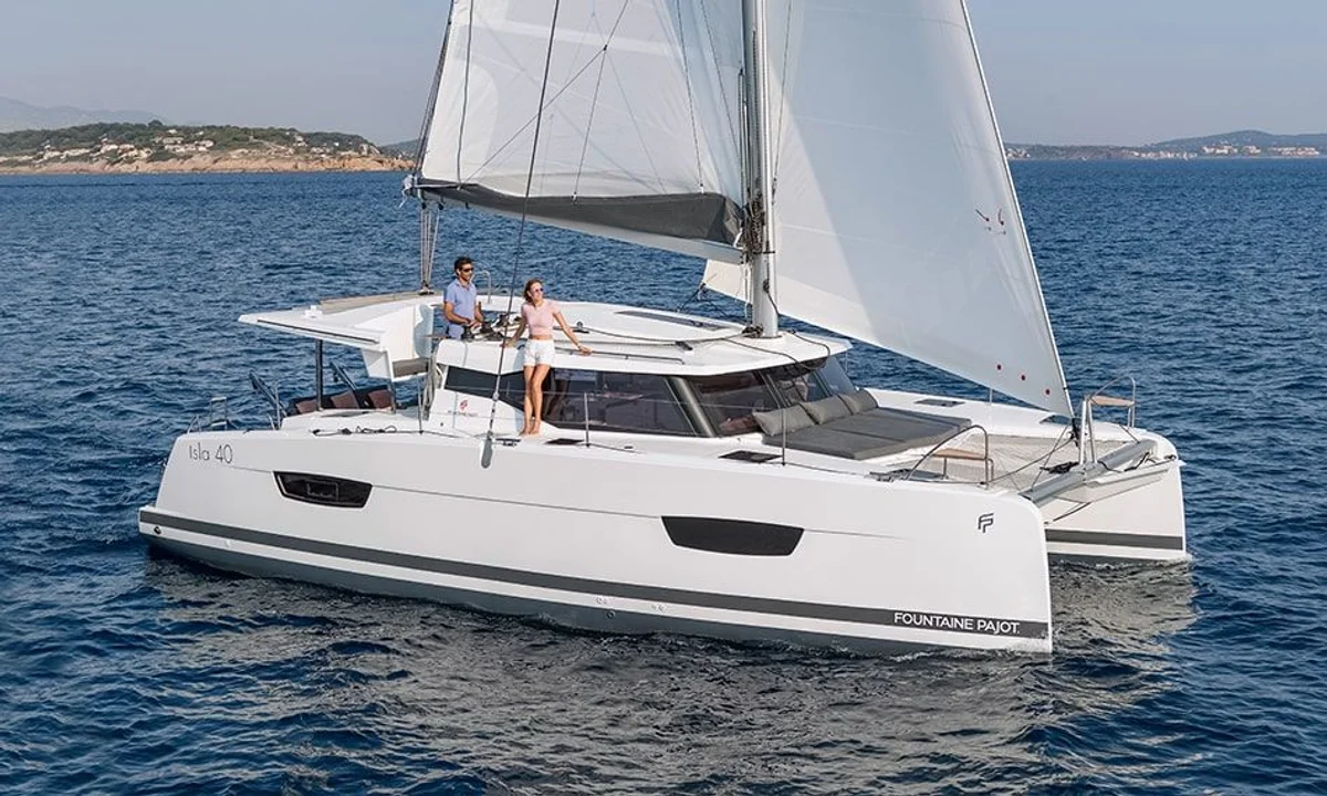 Fountaine Pajot Isla 40 2021 boat specs
