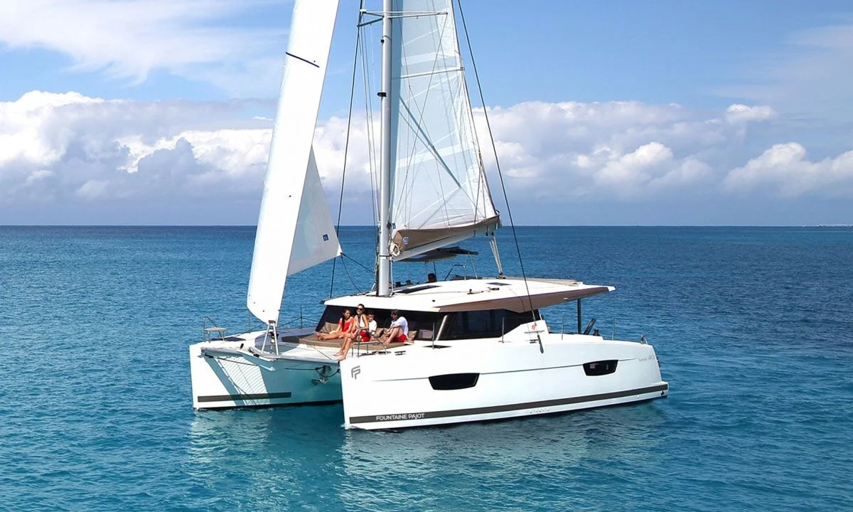 Fountaine Pajot Lucia 40 2019 boat specs