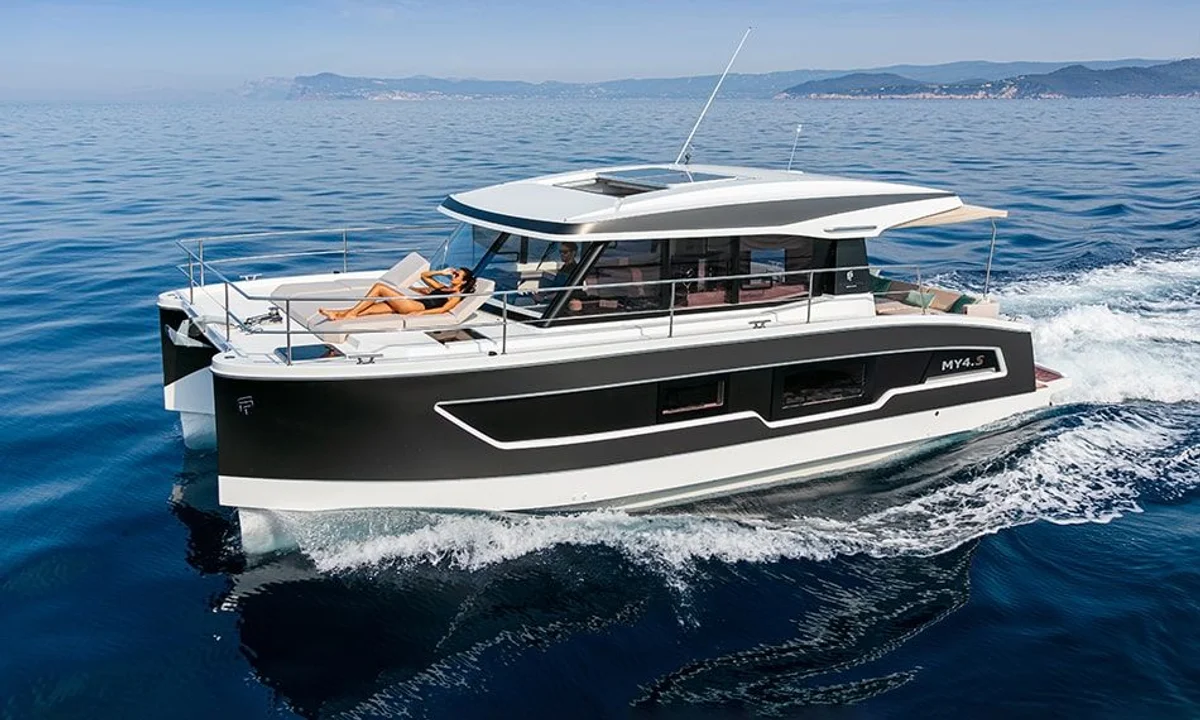 Fountaine Pajot MY4.S 2023 boat specs