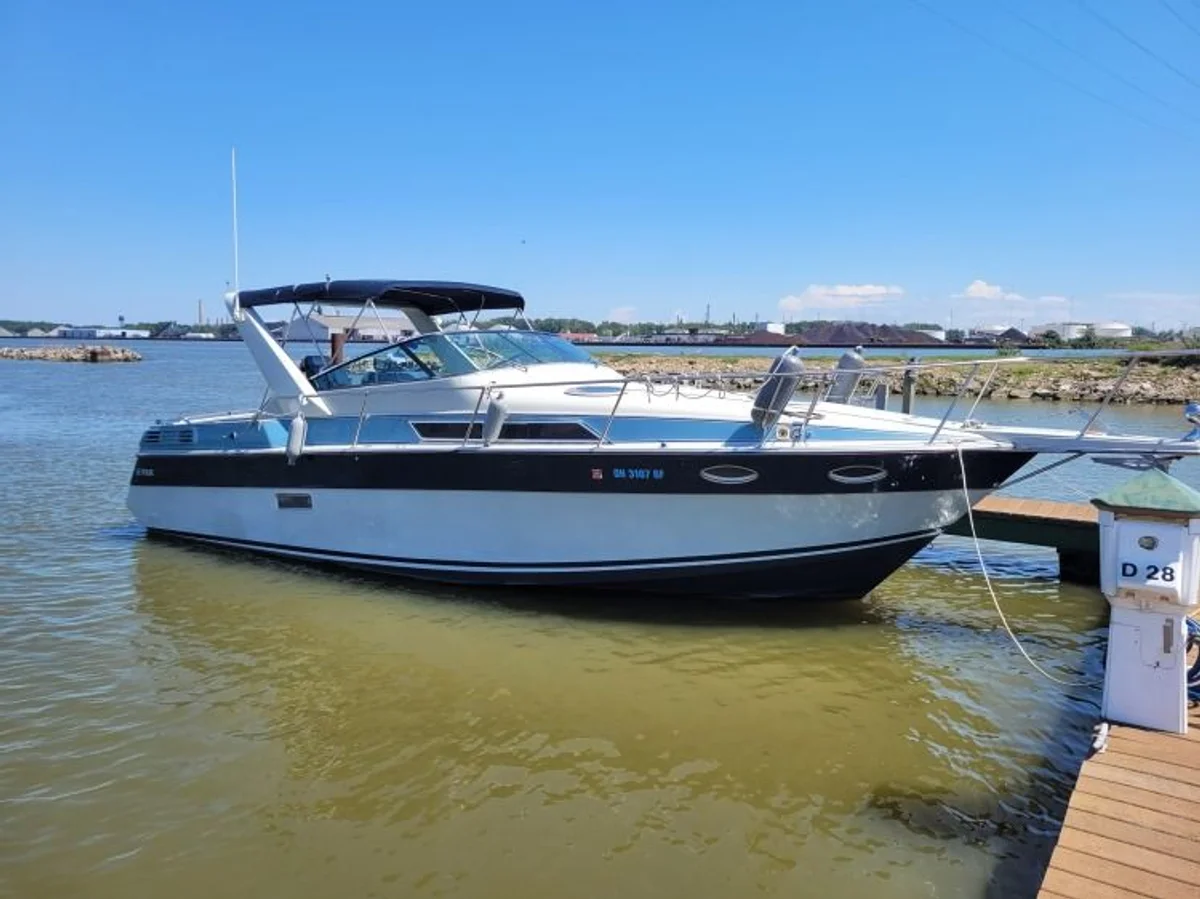 Four Winns Vista 315 1991 boat specs