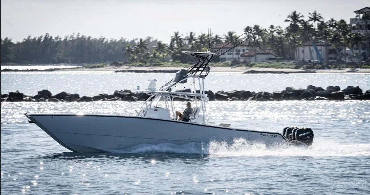 Freeman Boat Works 42 LR 2019 boat specs
