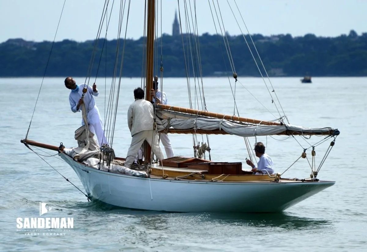 Cutter Boat Specs