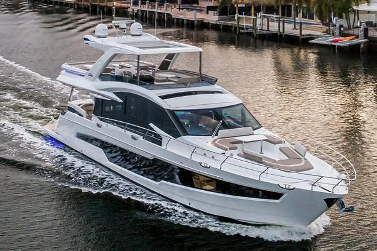 680 Fly Boat Specs