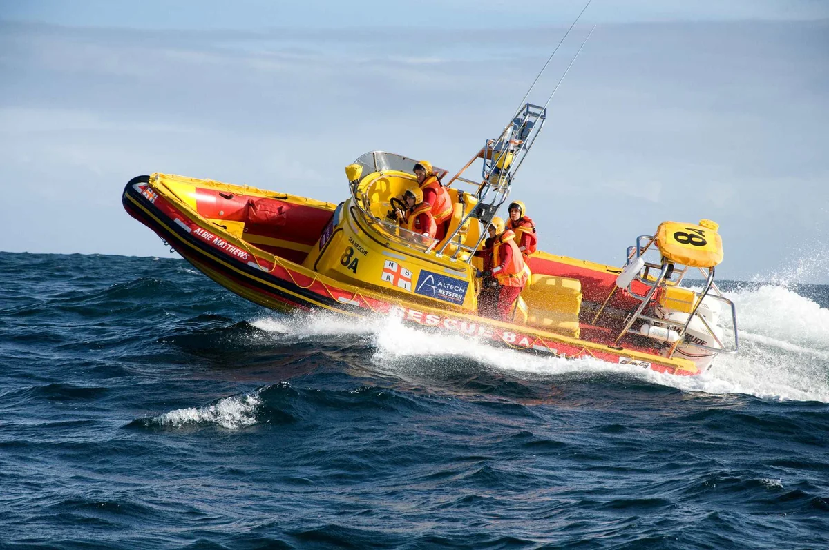 Gemini Marine Waverider 780 2020 boat specs
