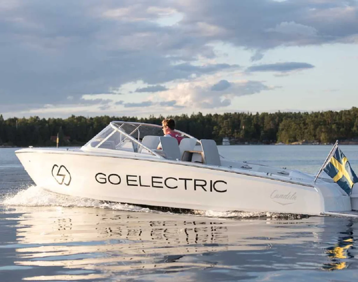 Go Electric Candela C-7 2022 boat specs