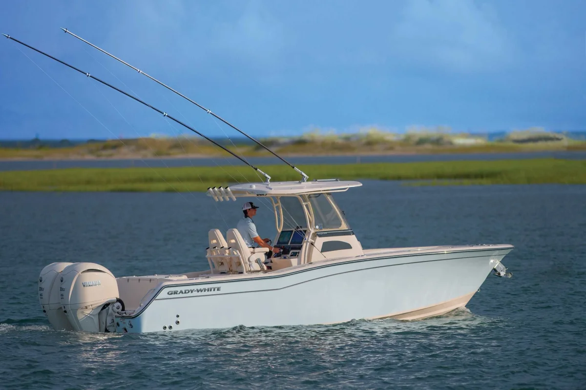 Grady-White Canyon 271 2022 boat specs