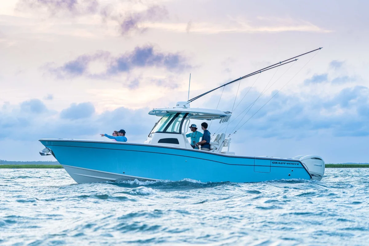 Canyon 306 Boat Specs