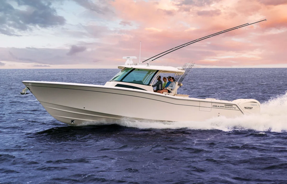 Grady-White Canyon 386 2024 boat specs