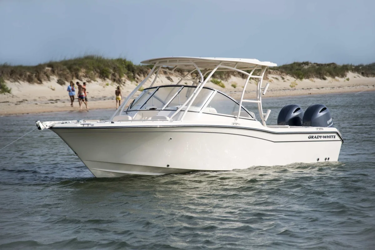 Grady-White Freedom 255 2022 boat specs