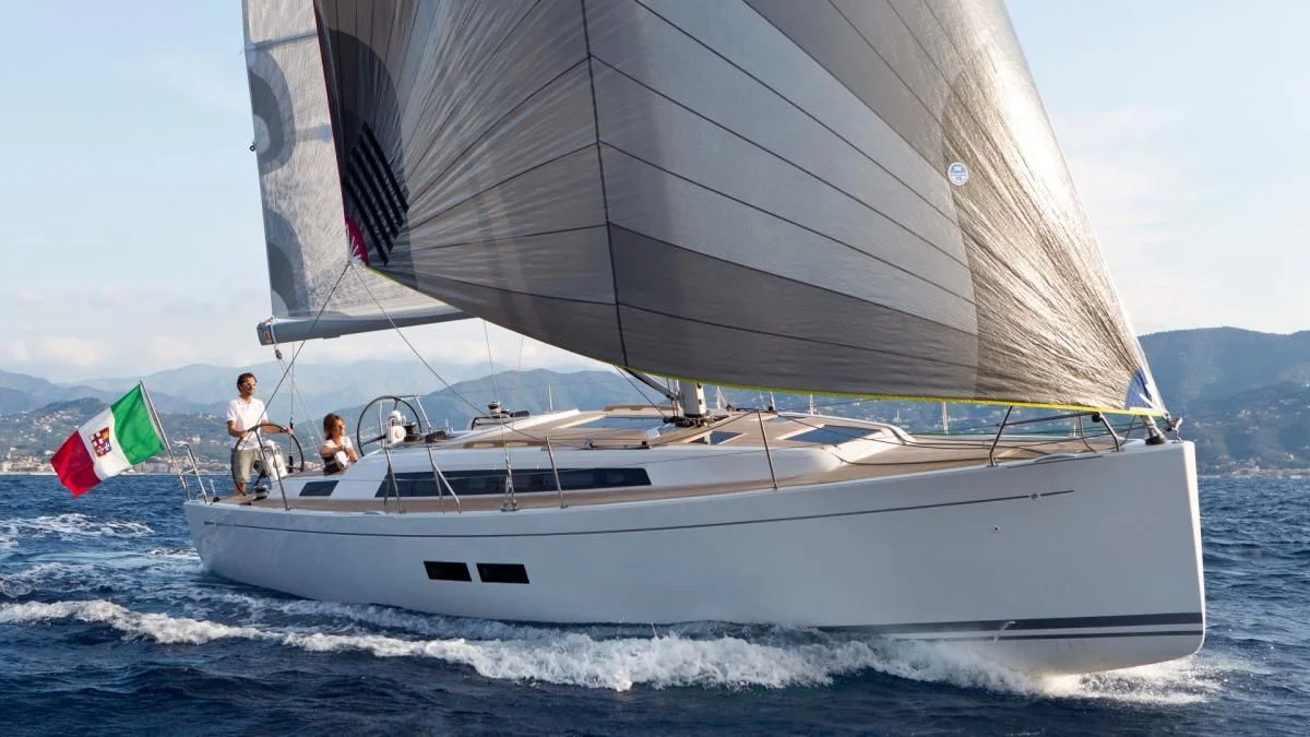 Grand Soleil GS 39 2020 boat specs