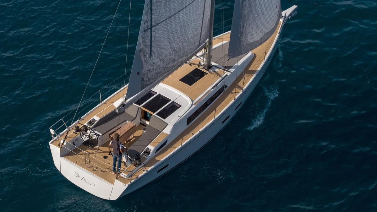 Grand Soleil GS 42 LC 2020 boat specs
