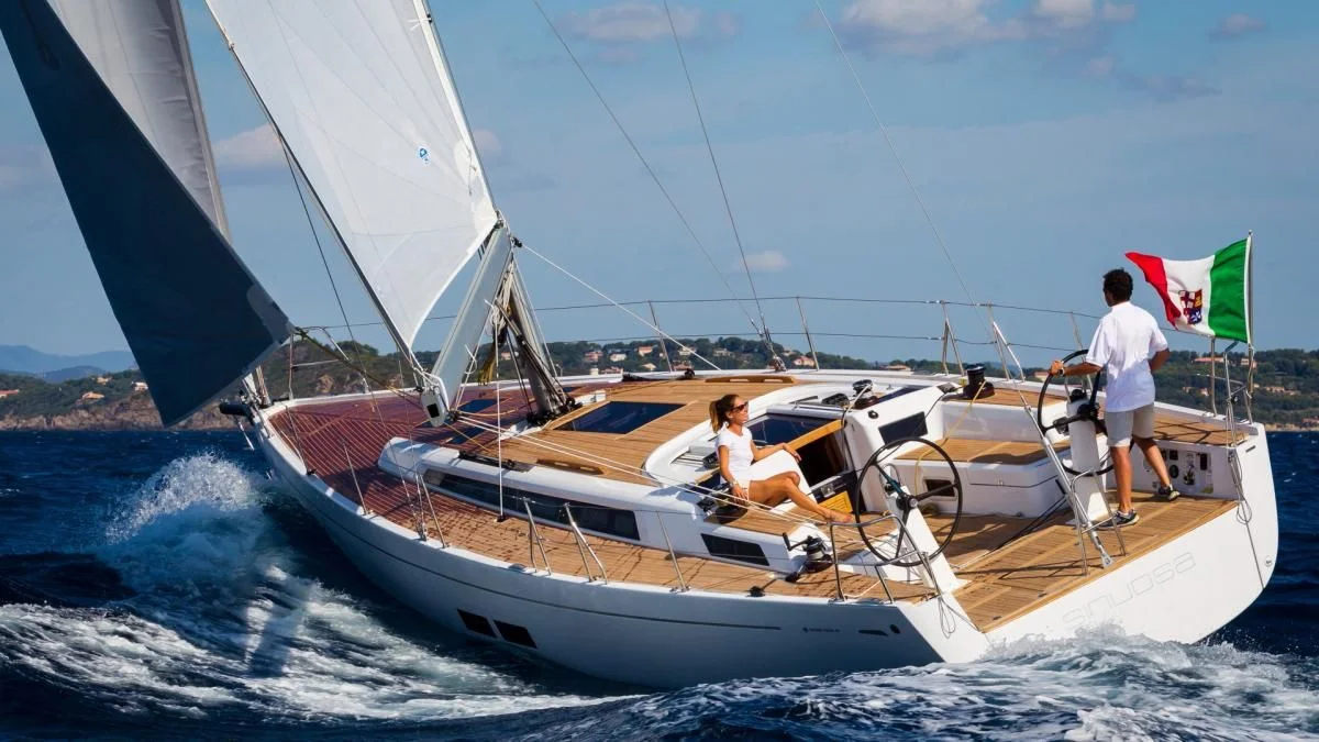 Grand Soleil GS 43 2006 boat specs