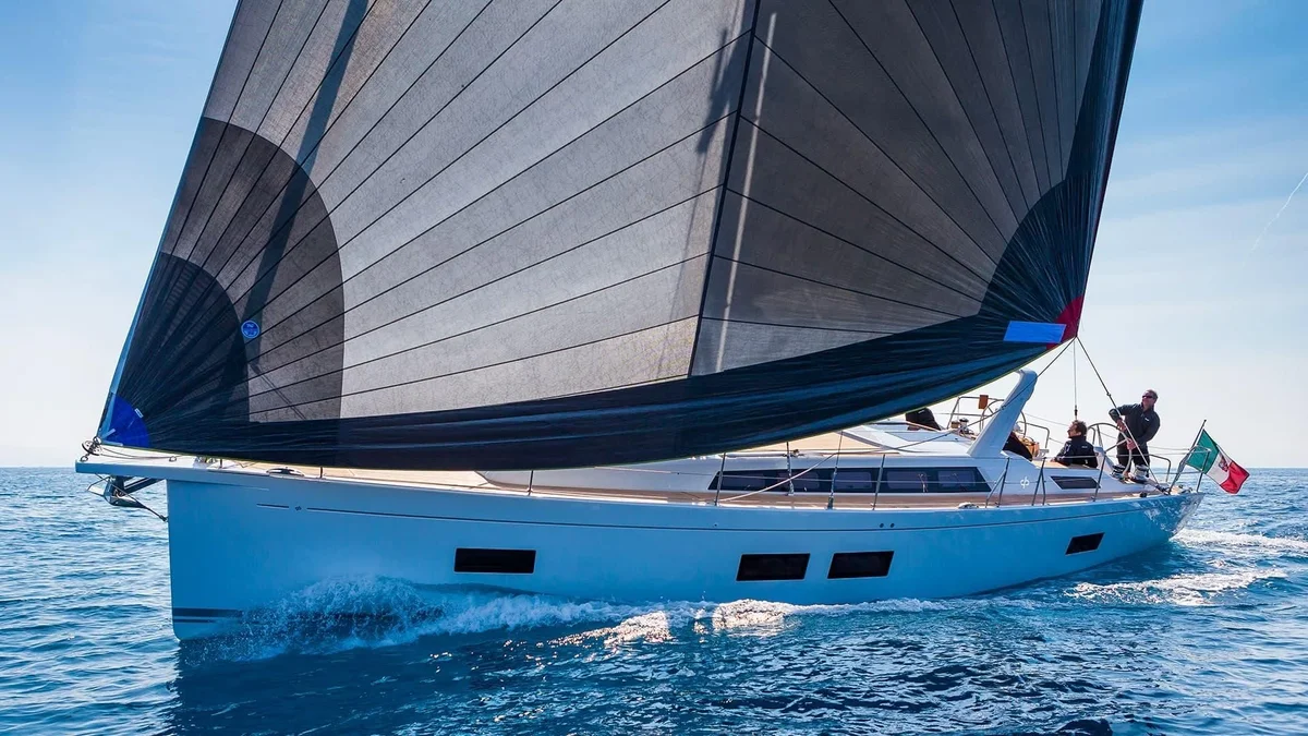 Grand Soleil GS 46 LC 2016 boat specs