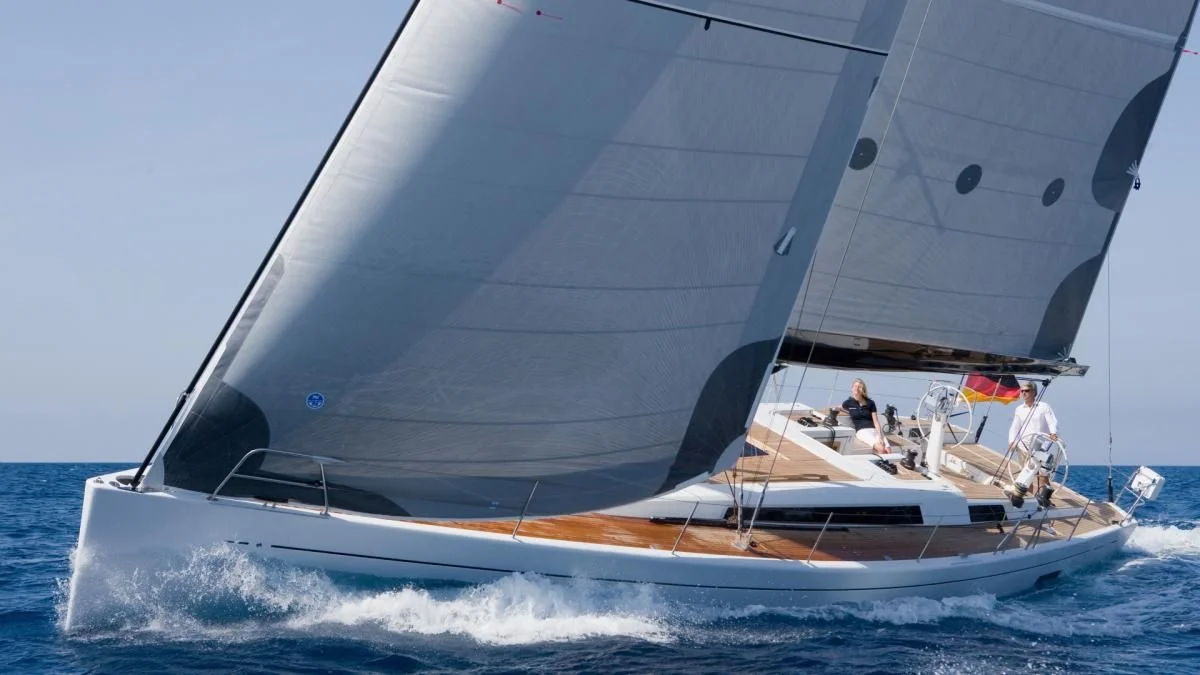 Grand Soleil GS 54 2007 boat specs