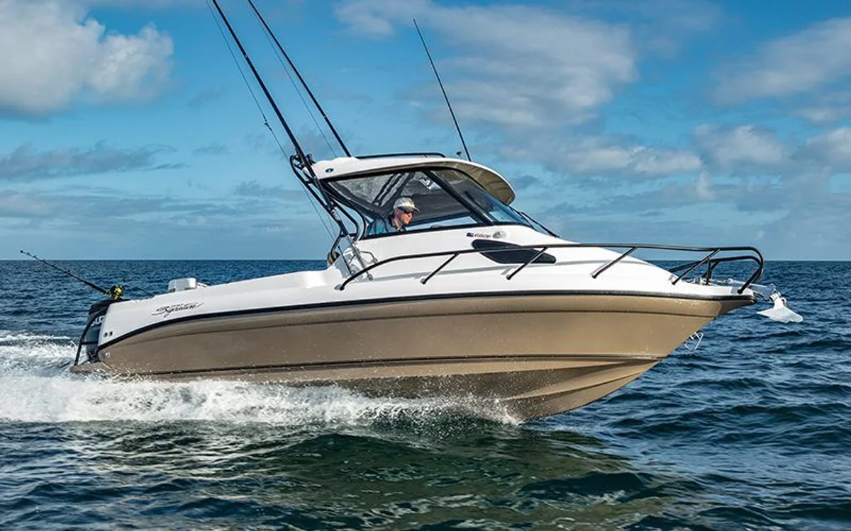 Haines Signature 680F 2022 boat specs